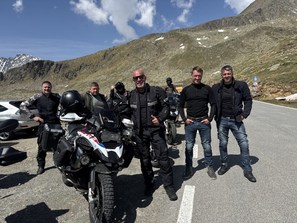 Dolomiidid riietus